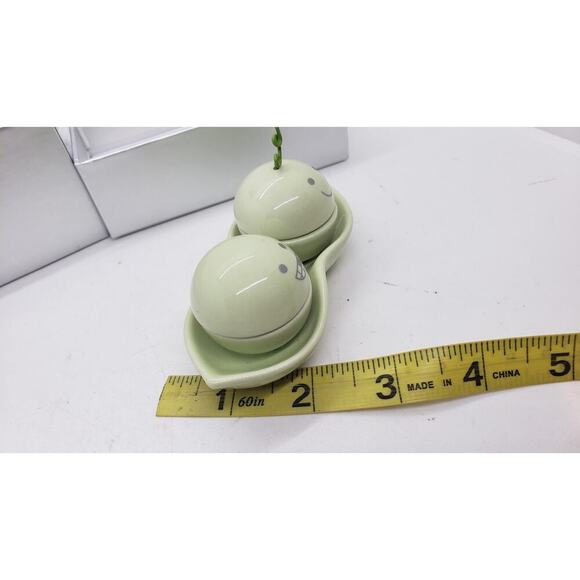 Hallmark Baby's 1st Tooth & Curl Set Ceramic Peas in a Pod Baby Keepsake NIB - Picture 8 of 9